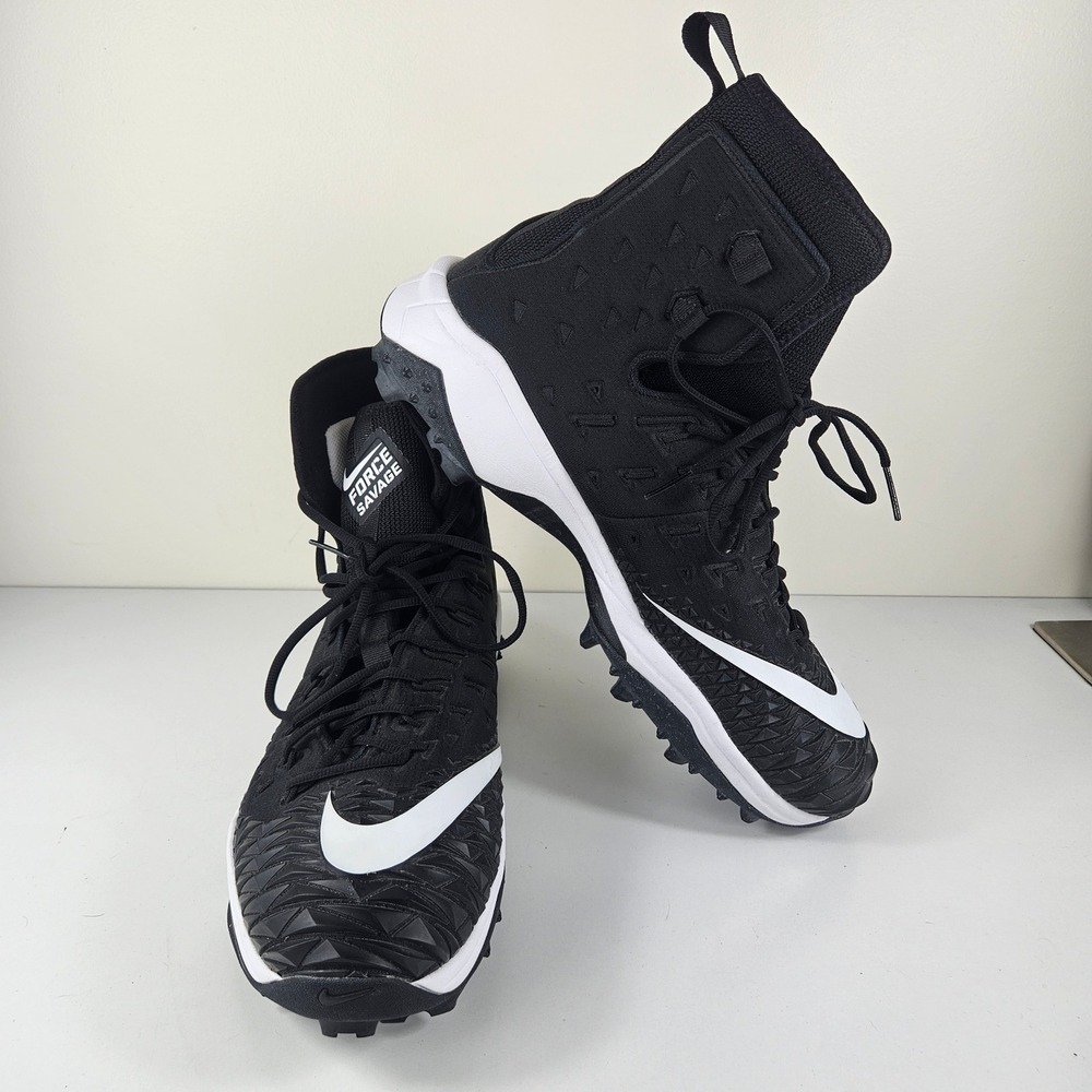 Nike Force Savage Shark Mens 16W Football Cleats Black White 923089-010 - NWOT